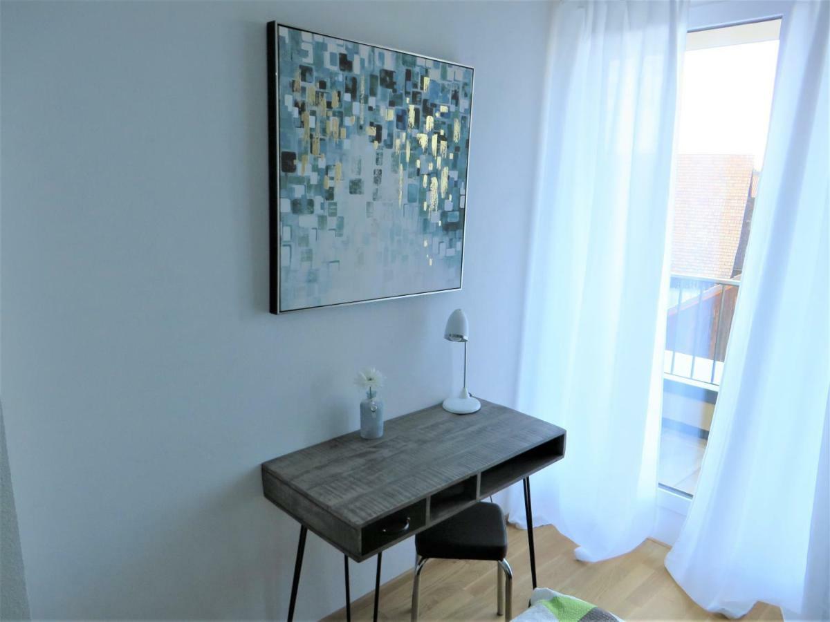 Bodensee Luxus Ferienwohnung Claudia 3 프리드리히스하펜 외부 사진